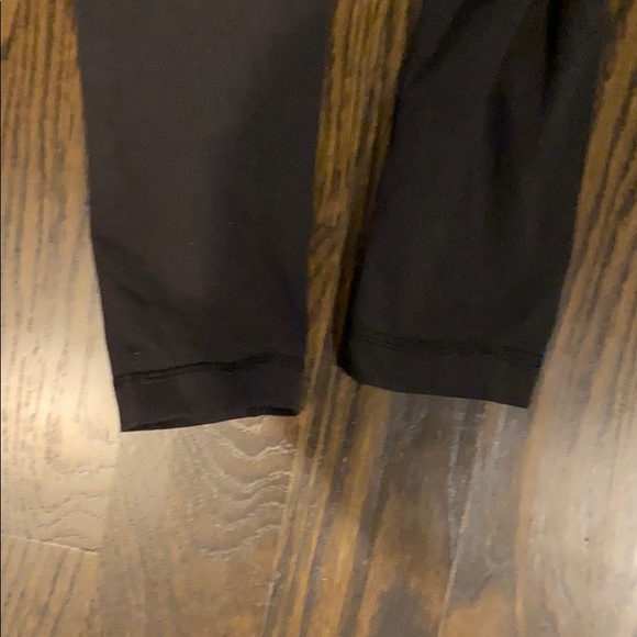 Lululemon leggings - Picture 4 of 5